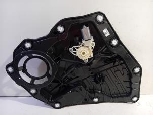 Gebruikte Ruitmechaniek 4Deurs rechts-achter Ford Puma Prijs € 60,00 Margeregeling aangeboden door Van der Ven Autorecycling B.V.