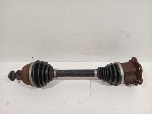 Gebruikte Homokineetas links-voor Audi A5 Prijs € 65,00 Margeregeling aangeboden door Van der Ven Autorecycling B.V.