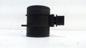 Gebruikte Luchtmassameter Volkswagen Crafter Prijs € 27,00 Margeregeling aangeboden door Van der Ven Autorecycling B.V.