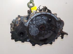 Gebruikte Versnellingsbak Hyundai IX20 Prijs € 730,00 Margeregeling aangeboden door Van der Ven Autorecycling B.V.