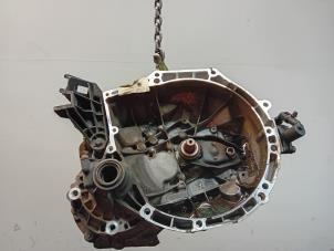 Gebruikte Versnellingsbak Peugeot 208 Prijs € 360,00 Margeregeling aangeboden door Van der Ven Autorecycling B.V.