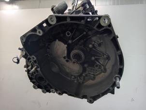 Gebruikte Versnellingsbak Fiat Bravo Prijs € 483,00 Margeregeling aangeboden door Van der Ven Autorecycling B.V.