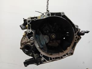 Gebruikte Versnellingsbak Opel Combo Prijs € 500,00 Margeregeling aangeboden door Van der Ven Autorecycling B.V.