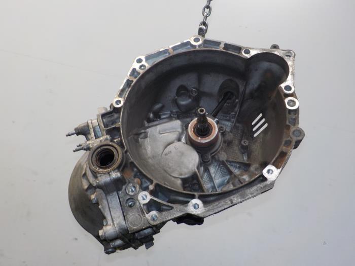Versnellingsbak van een Citroen C4 Grand Picasso 2014