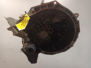 Gebruikte Versnellingsbak Peugeot 207 Prijs € 194,00 Margeregeling aangeboden door Van der Ven Autorecycling B.V.