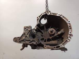 Gebruikte Versnellingsbak Landrover Freelander Prijs € 210,00 Margeregeling aangeboden door Van der Ven Autorecycling B.V.