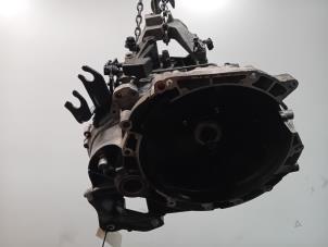 Gebruikte Versnellingsbak Ford Mondeo Prijs € 220,00 Margeregeling aangeboden door Van der Ven Autorecycling B.V.