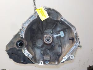 Gebruikte Versnellingsbak Smart Fortwo Prijs € 285,00 Margeregeling aangeboden door Van der Ven Autorecycling B.V.