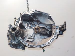 Gebruikte Versnellingsbak Peugeot 1007 Prijs € 255,00 Margeregeling aangeboden door Van der Ven Autorecycling B.V.