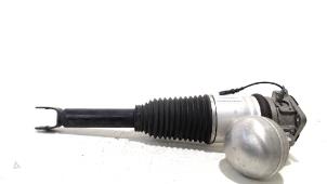 Gebruikte Achterpoot rechts Volkswagen Phaeton Prijs € 27,00 Margeregeling aangeboden door Van der Ven Autorecycling B.V.