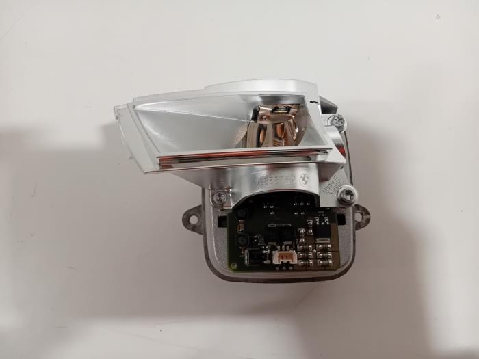 Gebruikte Computer Verlichting BMW 6-Serie Prijs € 106,00 Margeregeling aangeboden door Van der Ven Autorecycling B.V.