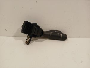 Gebruikte Schakelaar Ruitenwisser Volvo S60 Prijs € 36,00 Margeregeling aangeboden door Van der Ven Autorecycling B.V.