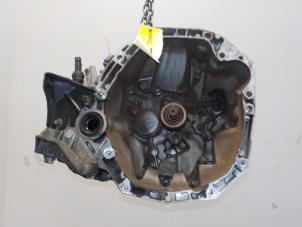 Gebruikte Versnellingsbak Nissan Note Prijs € 275,00 Margeregeling aangeboden door Van der Ven Autorecycling B.V.