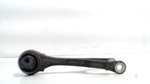 Gebruikte Draagarm links-achter Mercedes A-Klasse Prijs € 24,00 Margeregeling aangeboden door Van der Ven Autorecycling B.V.