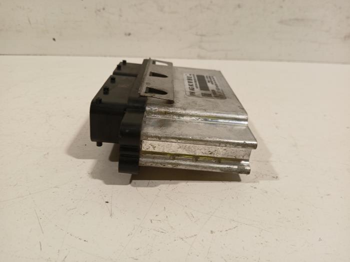 Inspuitcomputer van een Skoda Citigo 2018