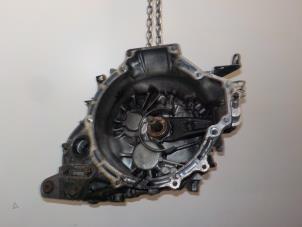 Gebruikte Versnellingsbak Mazda 6 Prijs € 117,00 Margeregeling aangeboden door Van der Ven Autorecycling B.V.