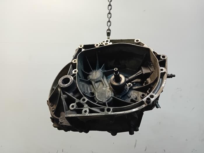 Gebruikte Versnellingsbak Citroen C4 Grand Picasso Prijs € 349,99 Margeregeling aangeboden door Van der Ven Autorecycling B.V.