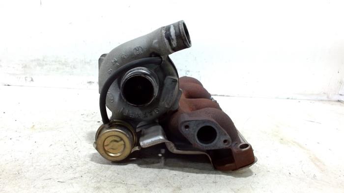 Turbo van een Ford Transit 2004