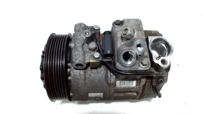 Aircopomp van een Mercedes C-Klasse 2004