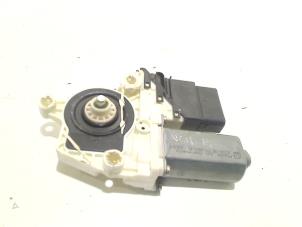 Gebruikte Motor portierruit Volkswagen Golf Prijs € 20,00 Margeregeling aangeboden door Van der Ven Autorecycling B.V.