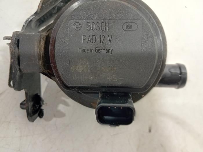 Waterpomp van een Renault Koleos 2016