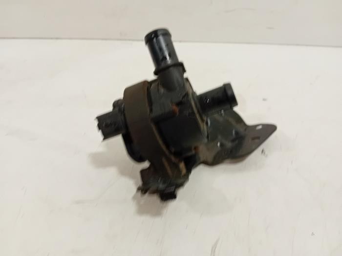 Waterpomp van een Renault Koleos 2016