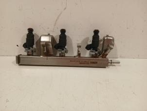 Gebruikte Injector brug Peugeot 208 Prijs € 50,00 Margeregeling aangeboden door Van der Ven Autorecycling B.V.