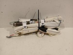 Gebruikte Airbag hemel rechts Peugeot 208 Prijs € 75,00 Margeregeling aangeboden door Van der Ven Autorecycling B.V.