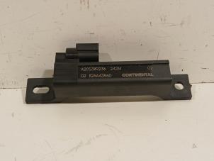 Gebruikte Antenne Renault Kangoo Prijs € 65,00 Margeregeling aangeboden door Van der Ven Autorecycling B.V.