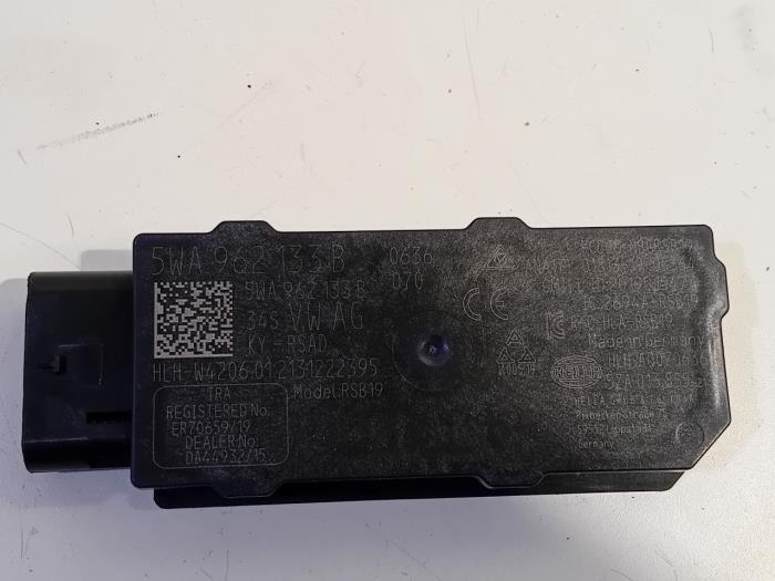Gebruikte Computer Diversen Cupra Leon Prijs € 13,00 Margeregeling aangeboden door Van der Ven Autorecycling B.V.