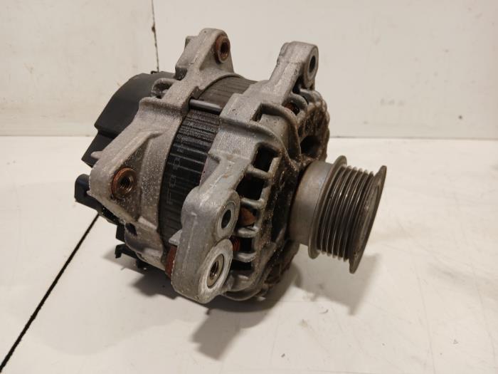 Gebruikte Dynamo Volvo S60 Prijs € 50,00 Margeregeling aangeboden door Van der Ven Autorecycling B.V.