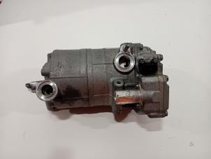 Gebruikte Pomp Airco Volvo XC90 Prijs € 531,00 Margeregeling aangeboden door Van der Ven Autorecycling B.V.