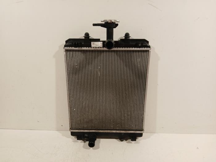 Gebruikte Radiateur Citroen C1 Prijs € 75,00 Margeregeling aangeboden door Van der Ven Autorecycling B.V.