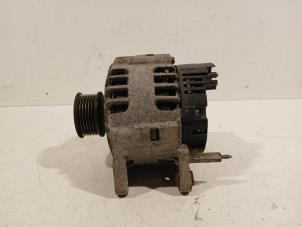 Gebruikte Alternator Volkswagen Golf Prijs € 26,00 Margeregeling aangeboden door Van der Ven Autorecycling B.V.