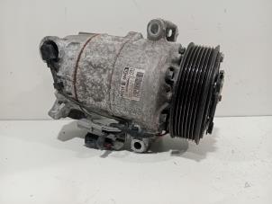 Gebruikte Aircopomp Renault Scenic Prijs € 50,00 Margeregeling aangeboden door Van der Ven Autorecycling B.V.