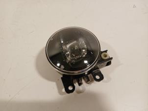 Gebruikte Mistlamp links-voor Renault Kangoo Prijs € 21,00 Margeregeling aangeboden door Van der Ven Autorecycling B.V.