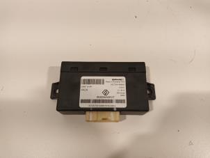 Gebruikte Computer Diversen Renault Espace Prijs € 75,00 Margeregeling aangeboden door Van der Ven Autorecycling B.V.