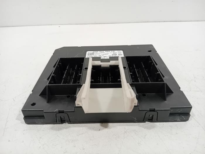 Computer Body Control van een Volkswagen Passat 2021