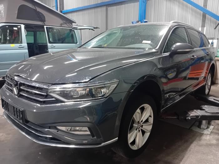 Computer Body Control van een Volkswagen Passat 2021