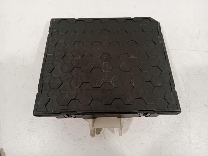 Computer Body Control van een Volkswagen Passat 2021