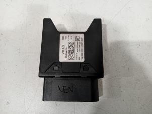 Gebruikte Computer Diversen Volkswagen Passat Prijs € 41,00 Margeregeling aangeboden door Van der Ven Autorecycling B.V.