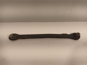 Gebruikte Draagarm rechts-achter Fiat 500X Prijs € 17,00 Margeregeling aangeboden door Van der Ven Autorecycling B.V.