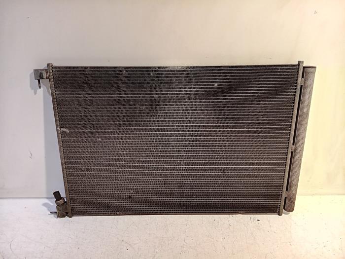 Gebruikte Airco Condensor Mercedes C-Klasse Prijs € 200,00 Margeregeling aangeboden door Van der Ven Autorecycling B.V.