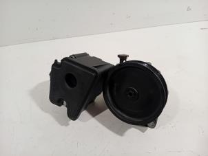 Gebruikte Pomp Servo Mercedes GLK-Klasse Prijs € 110,00 Margeregeling aangeboden door Van der Ven Autorecycling B.V.