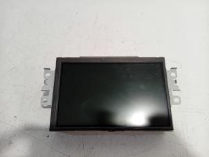 Gebruikte Display Interieur Volvo V70 Prijs € 170,00 Margeregeling aangeboden door Van der Ven Autorecycling B.V.