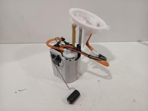 Gebruikte Tank element Pomp Volvo XC60 Prijs € 138,00 Margeregeling aangeboden door Van der Ven Autorecycling B.V.