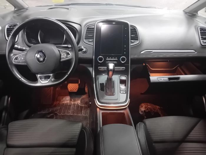 Turbo van een Renault Scenic 2016