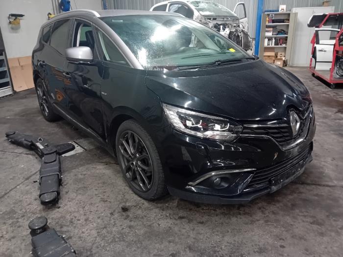 Turbo van een Renault Scenic 2016