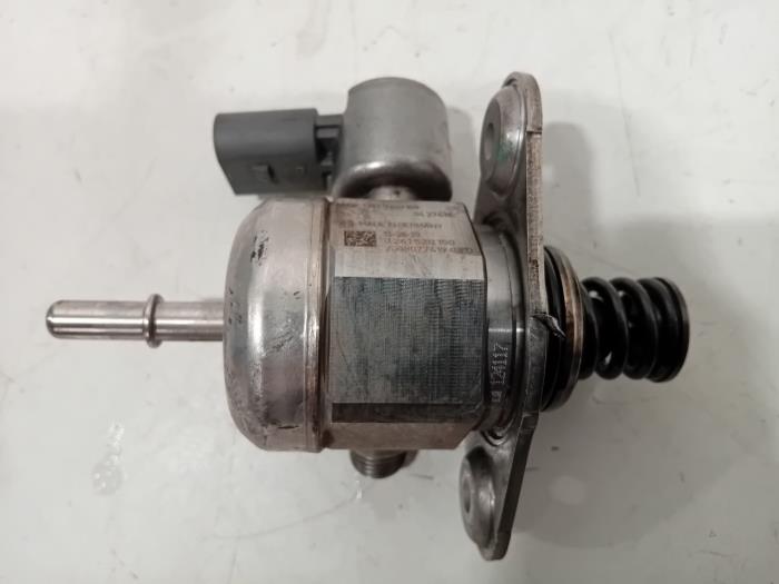 Gebruikte Hogedrukpomp BMW 1-Serie Prijs € 215,00 Margeregeling aangeboden door Van der Ven Autorecycling B.V.