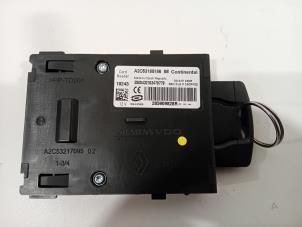 Gebruikte Diversen Renault Megane Prijs € 21,00 Margeregeling aangeboden door Van der Ven Autorecycling B.V.